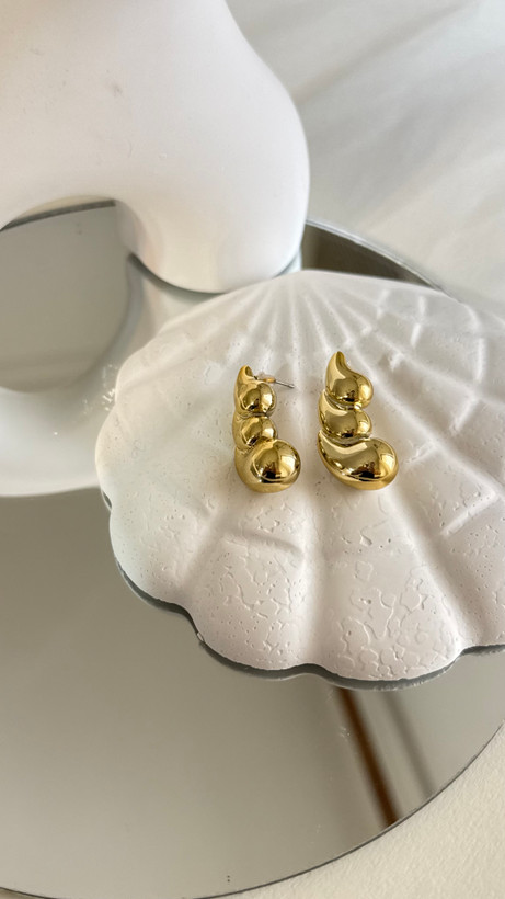 گوشواره اشکی